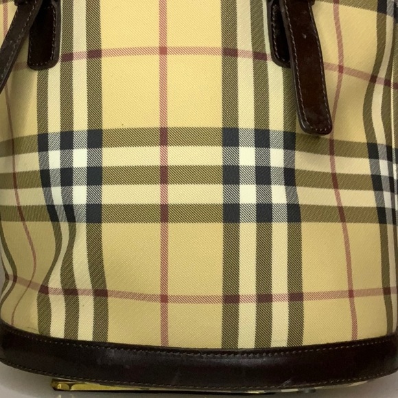 Burberry Nova Check Bucket Bag Tote in Coated Canvas (9.5" x 11") - Picture 5 of 14